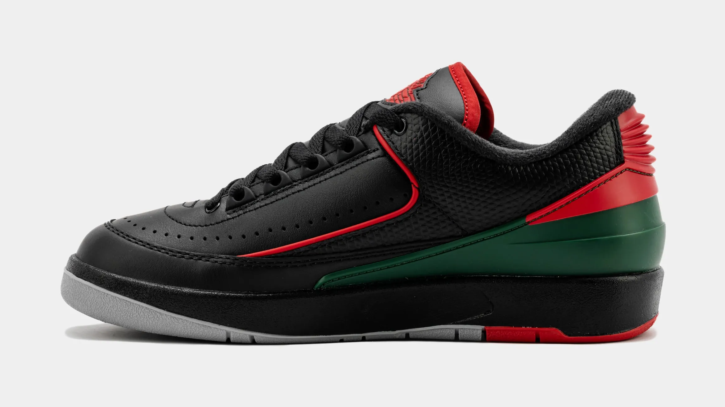 Air Jordan 2 Retro Low Christmas Grade School Lifestyle Shoes (Black/Fire Red/Cement Grey) Free Shipping