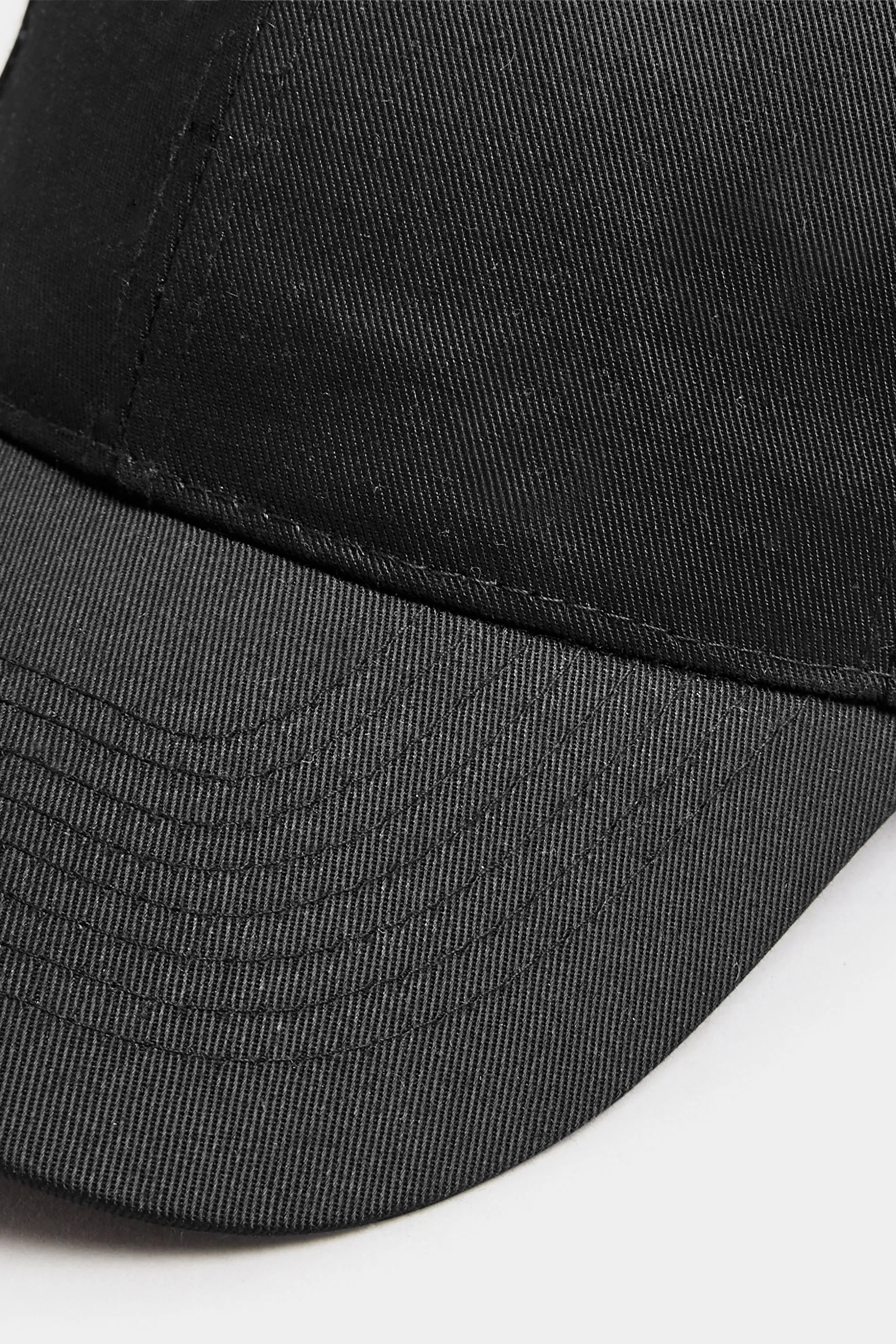 Black Baseball Cap