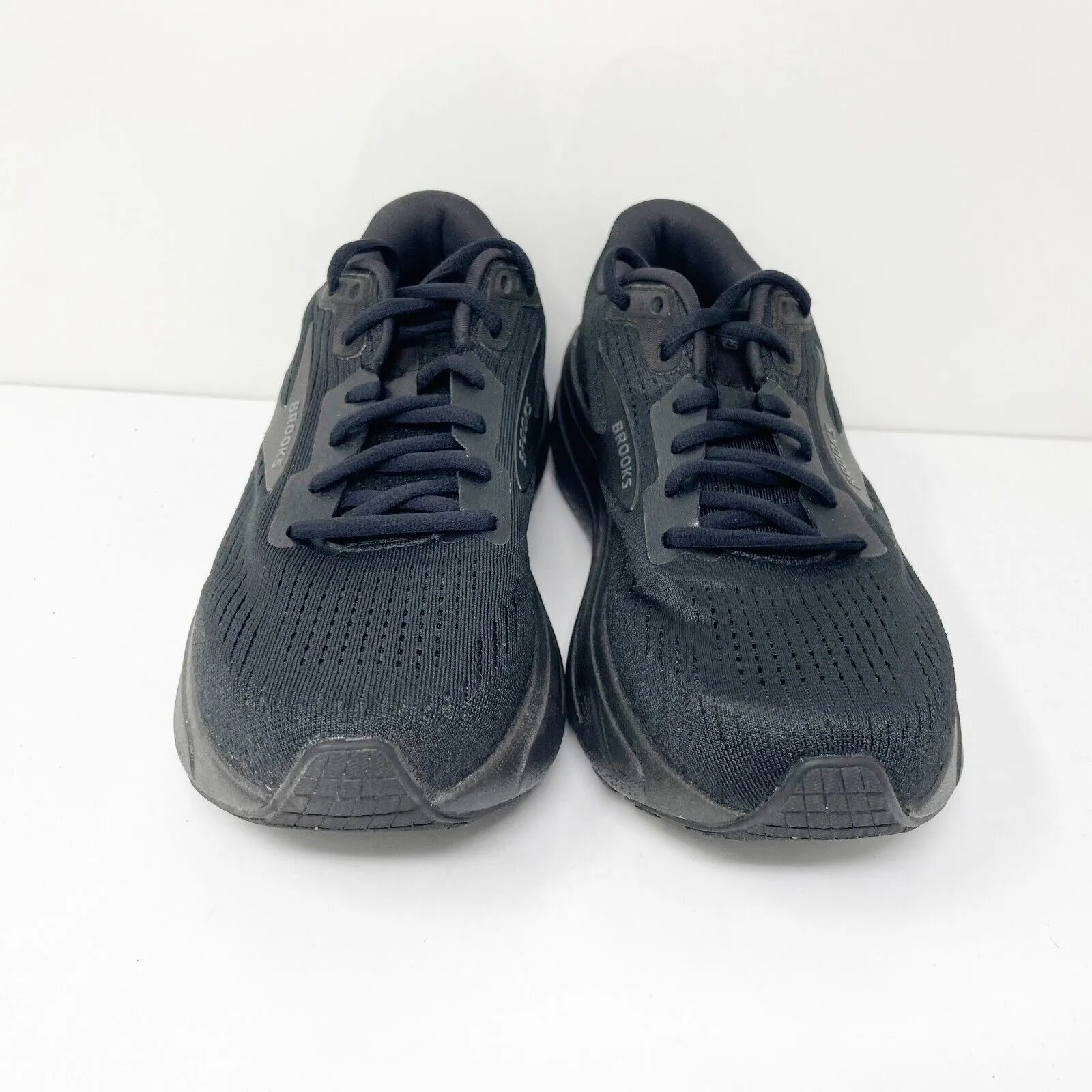 Brooks Womens Ghost Max 2 1204201B020 Black Running Shoes Sneakers Size 8 B