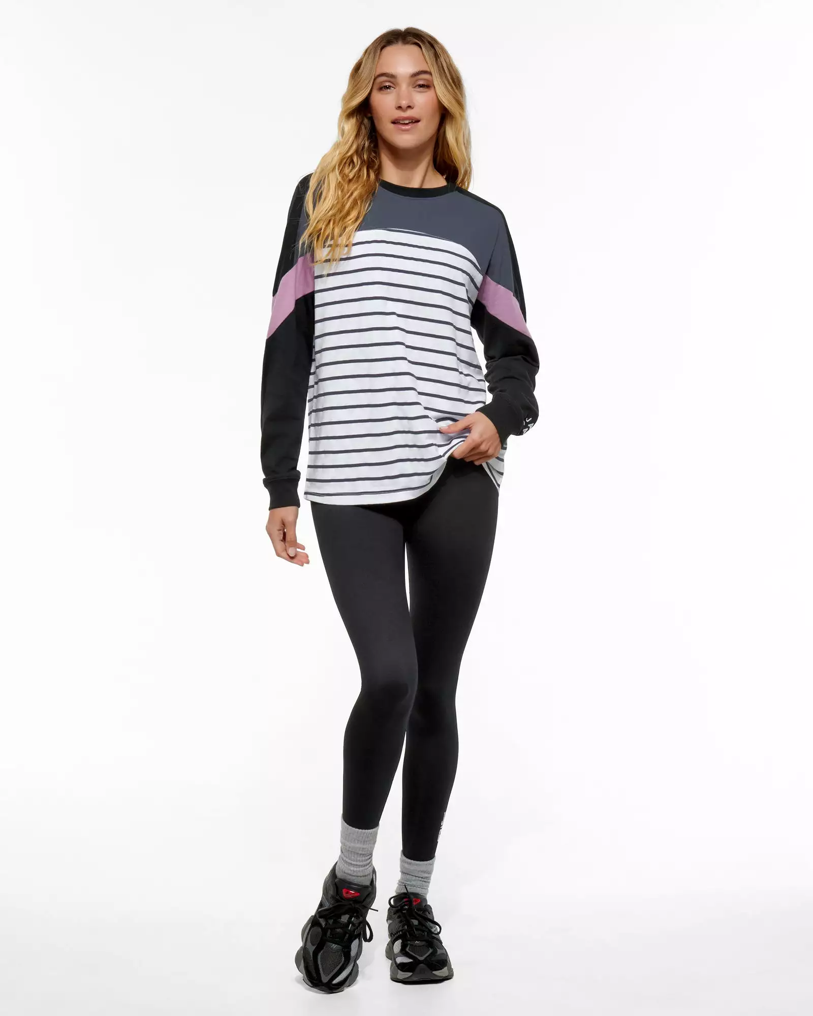 CHALET RAGLAN LONG SLEEVE TEE