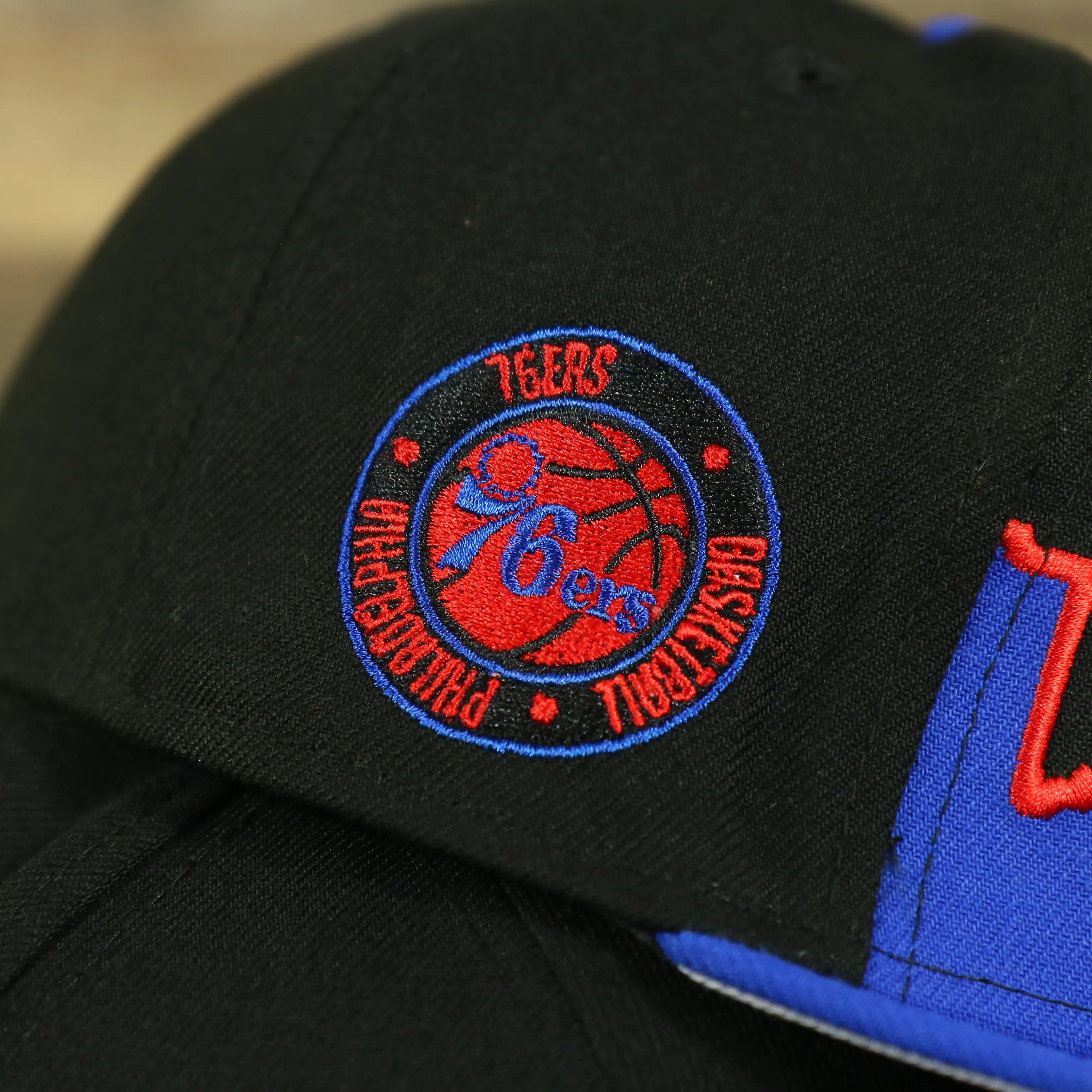 Philadelphia 76ers City Skyline Side Patch 59Fifty Fitted Cap | Philadelphia Skyline 5950