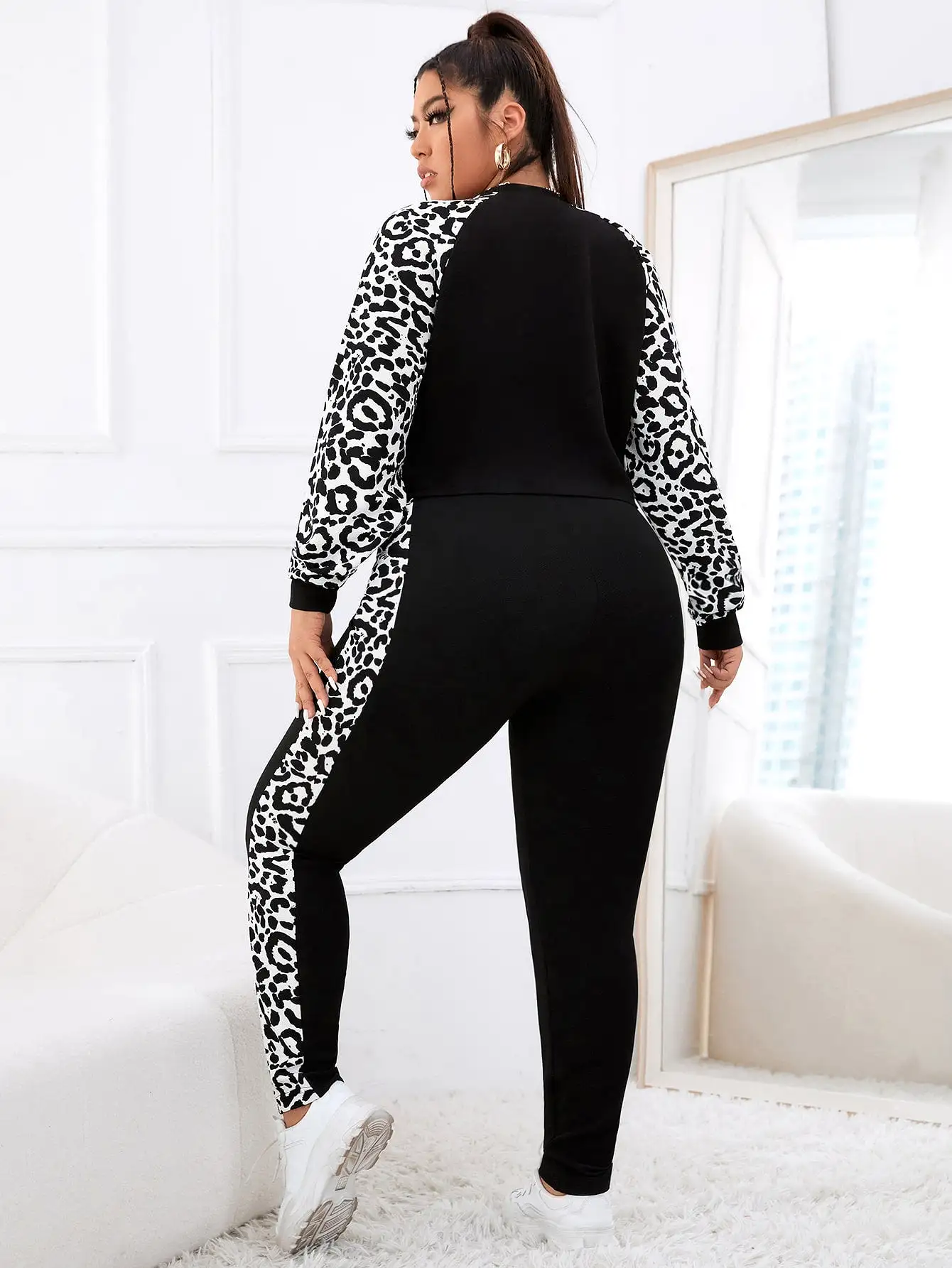 Plus Leopard Raglan Sleeve Tee Leggings