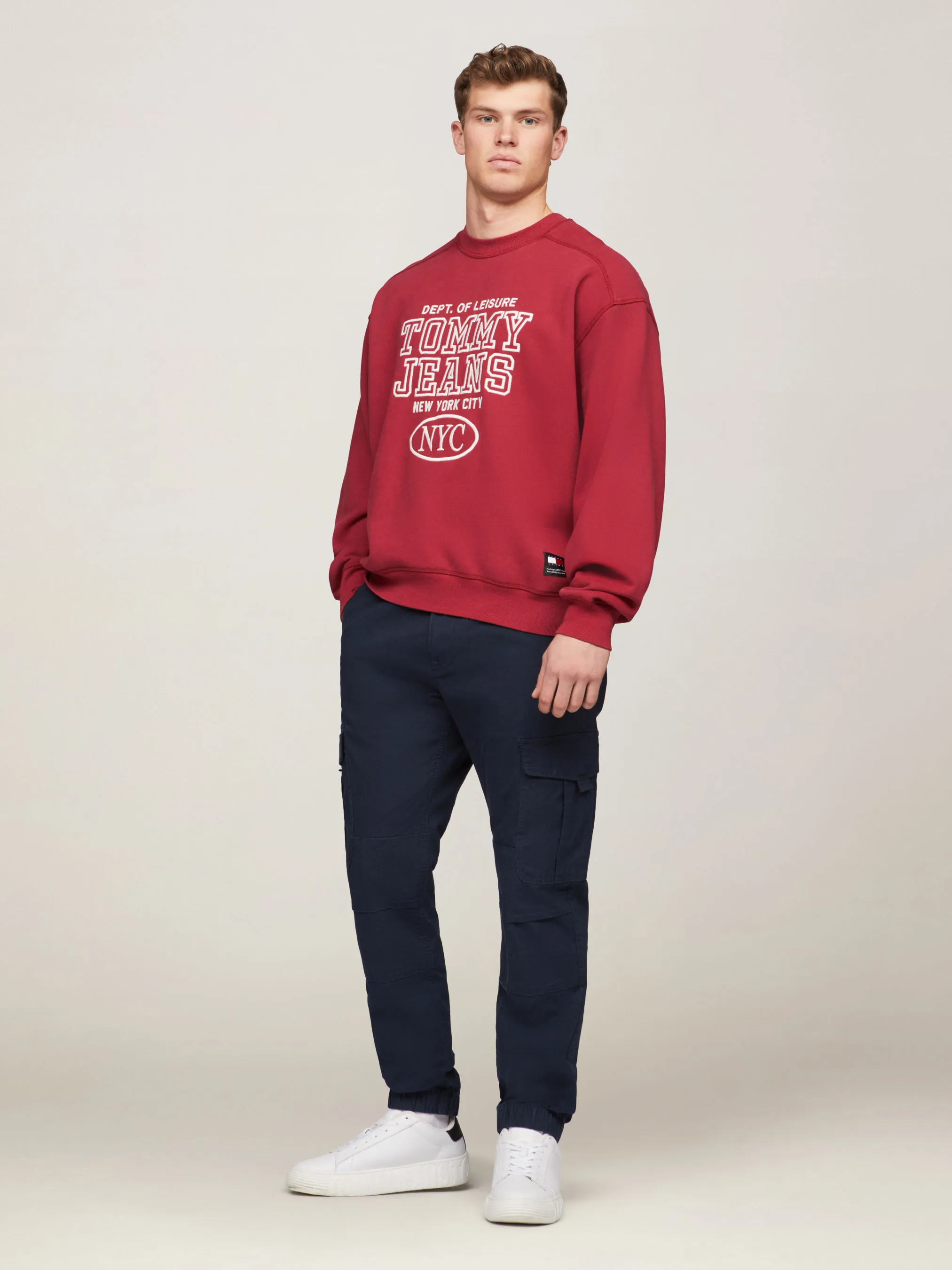 Prep Explorer Boxy Sweatshirt | Sweatshirts & Hoodies | Tommy Jeans