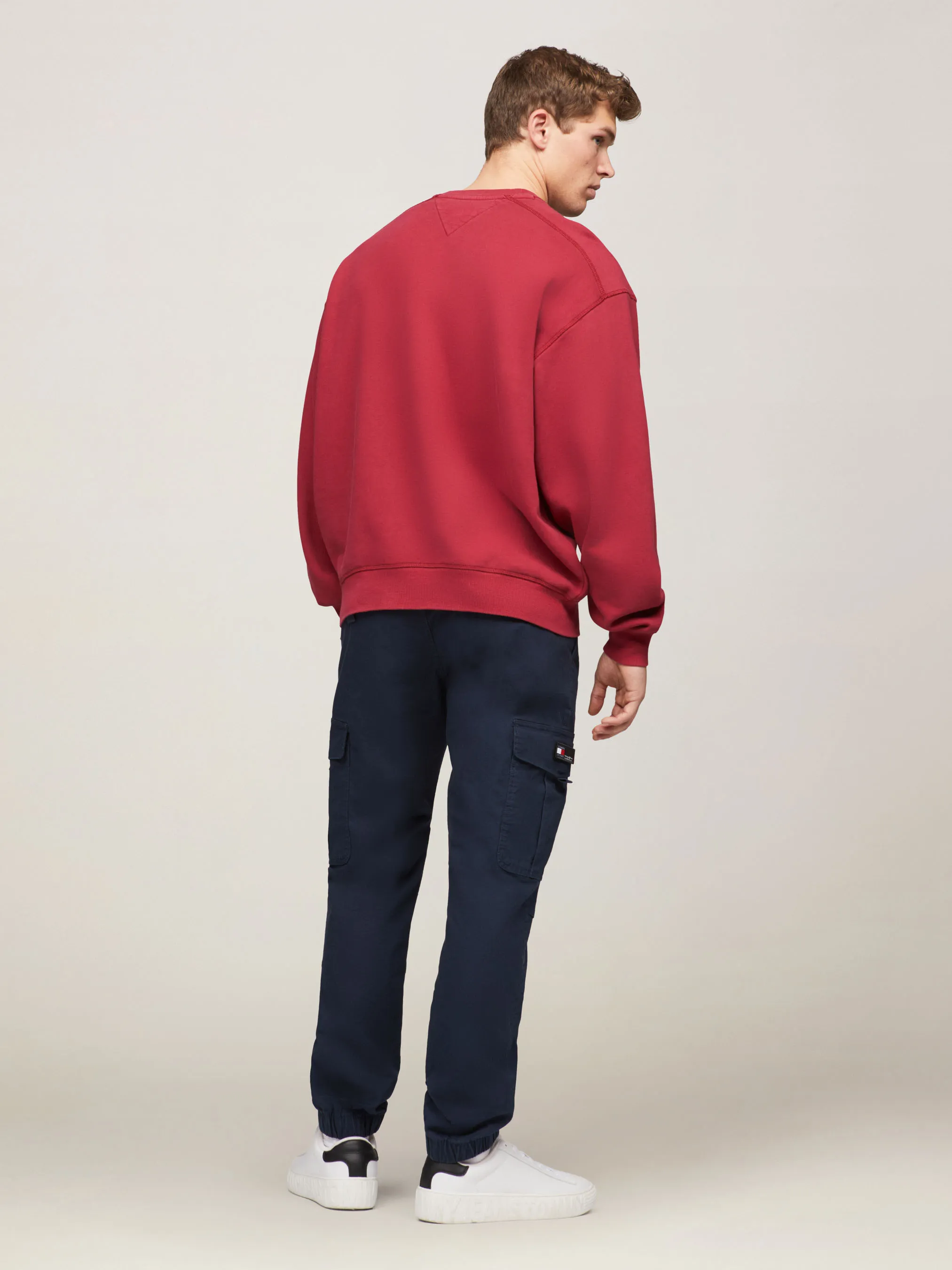 Prep Explorer Boxy Sweatshirt | Sweatshirts & Hoodies | Tommy Jeans