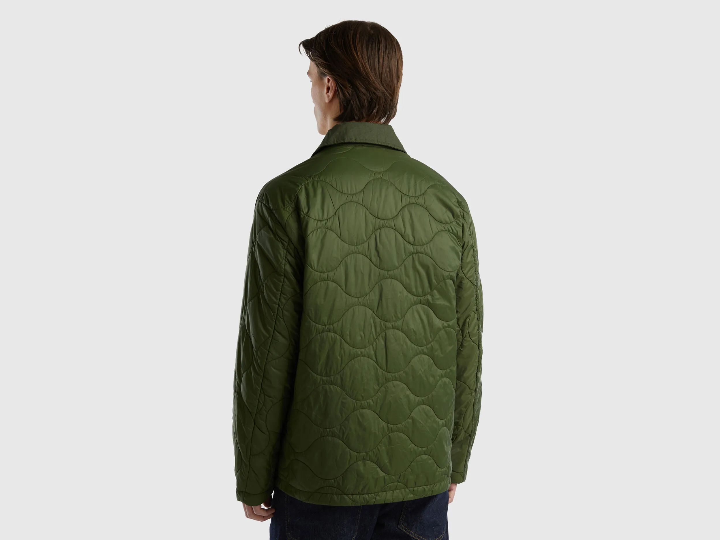 Quilted jacket with collar - Olive Green | Benetton