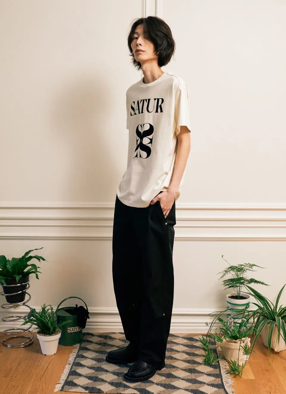 SATUR  |Unisex Street Style Short Sleeves Oversized Logo T-Shirts