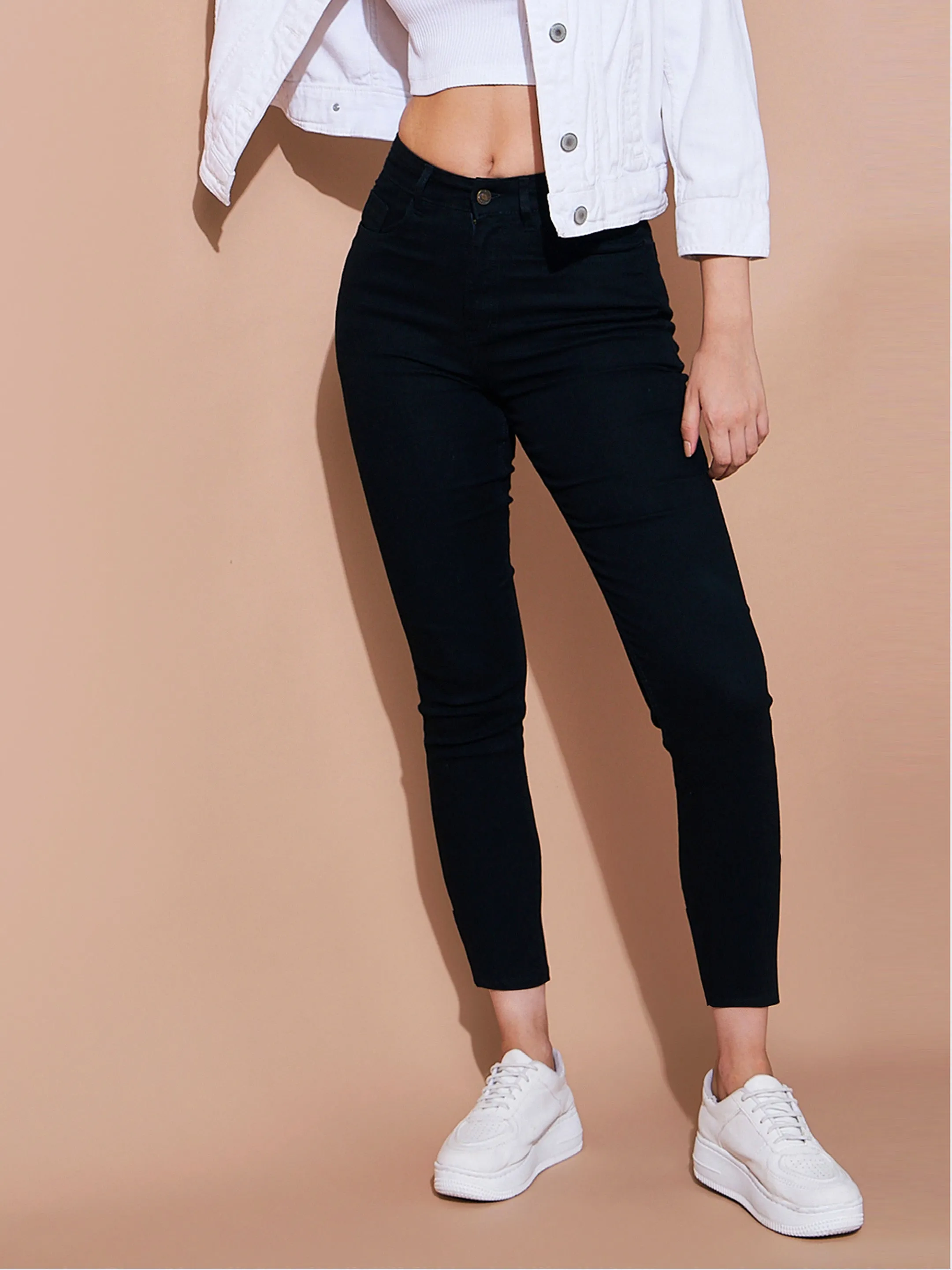 Women Black Denim Premium Relax Jeans